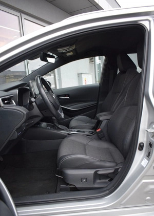 Toyota Corolla cena 120000 przebieg: 42614, rok produkcji 2021 z Jordanów małe 211